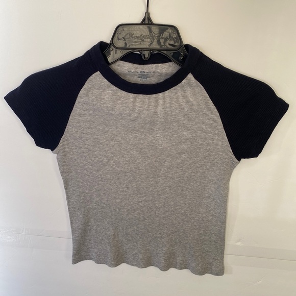 Brandy Melville Tops - Brandy Melville Gray Blue Crop Top One Size